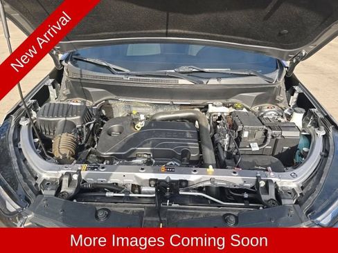Used 2023 Chevrolet Equinox LS w/ LS Convenience Package FWD image 5