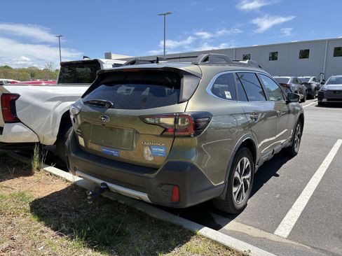 Used 2020 Subaru Outback Limited w/ Popular Package #2 image 6