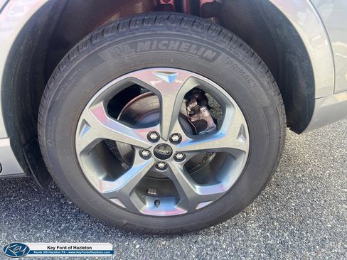 Used 2024 Ford Escape ST-Line w/ Equipment Group 301A FWD image 11