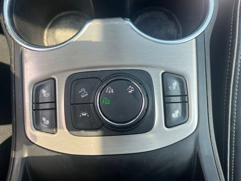 Used 2018 GMC Terrain Denali w/ Driver Alert Package II AWD/4WD image 31