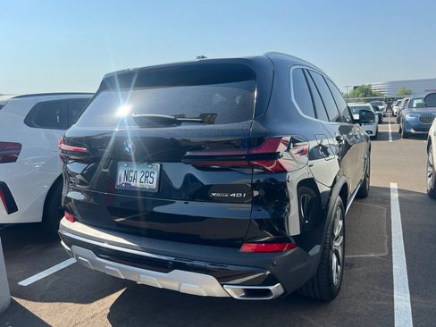 Used 2024 BMW X5 xDrive40i w/ Premium Package AWD/4WD image 6
