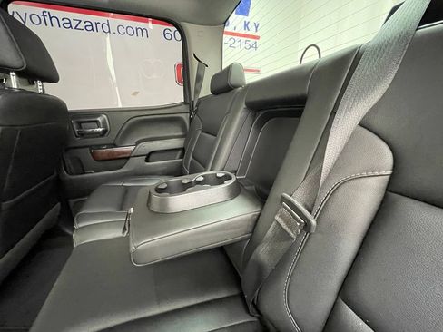 Used 2018 GMC Sierra 2500 SLT w/ Duramax Plus Package AWD/4WD image 13