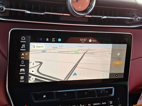 New 2026 Maserati Grecale Modena image 14