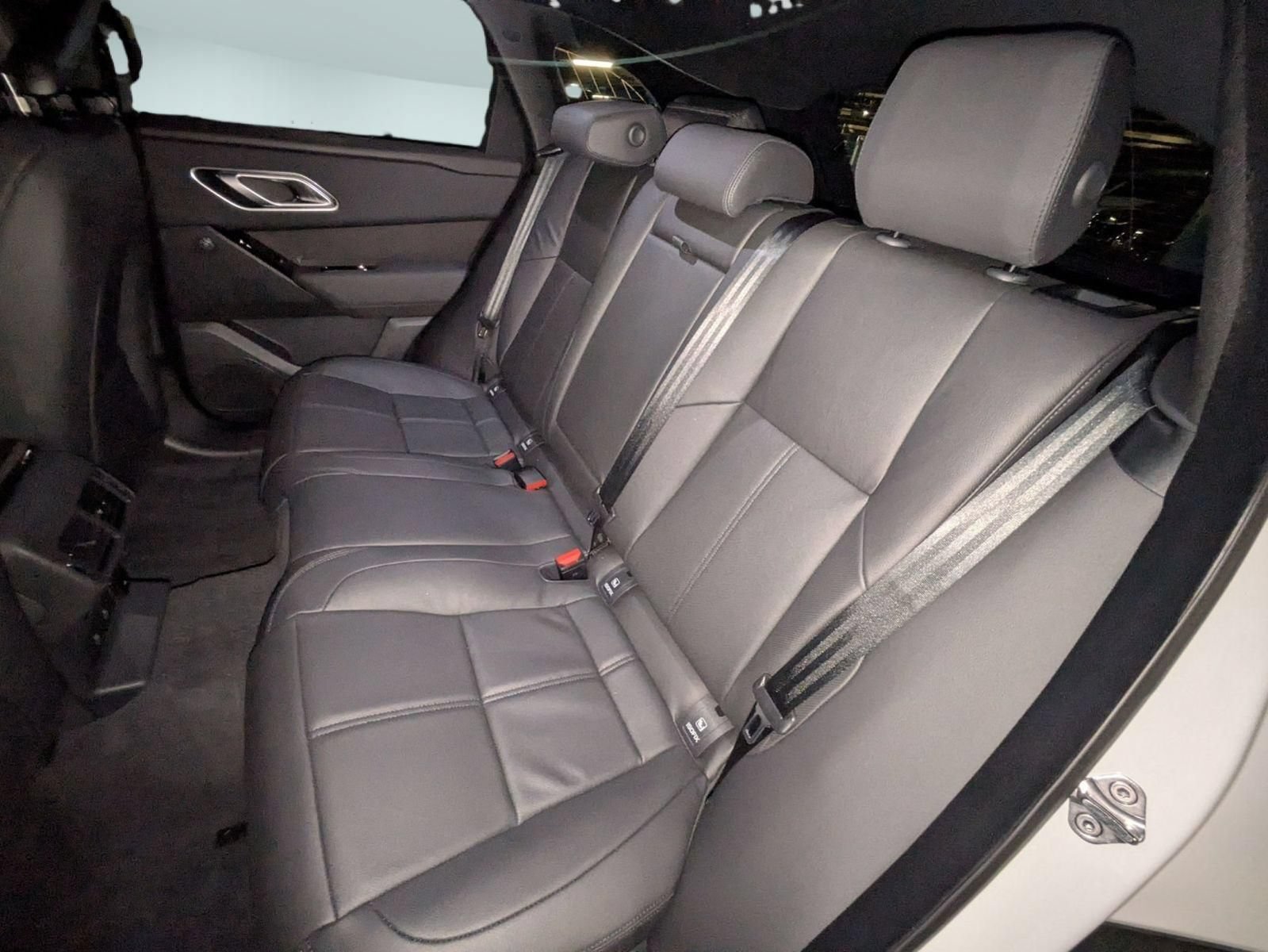 New 2026 Land Rover Range Rover Velar S AWD/4WD image 35