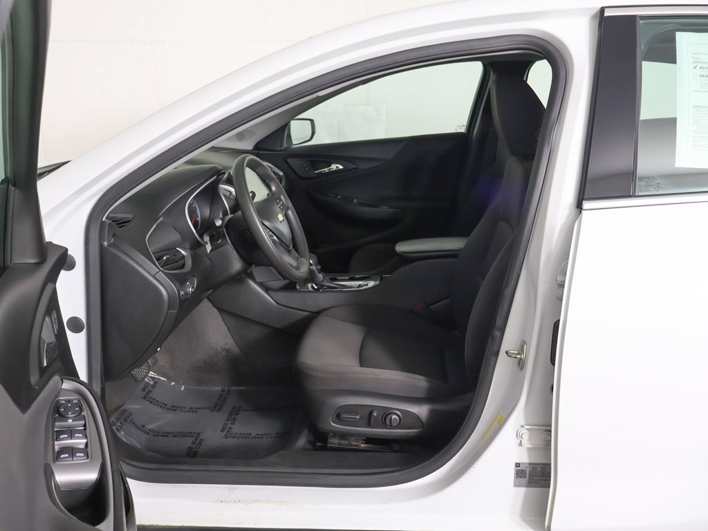 Used 2024 Chevrolet Malibu LS w/ Driver Confidence Package FWD image 27