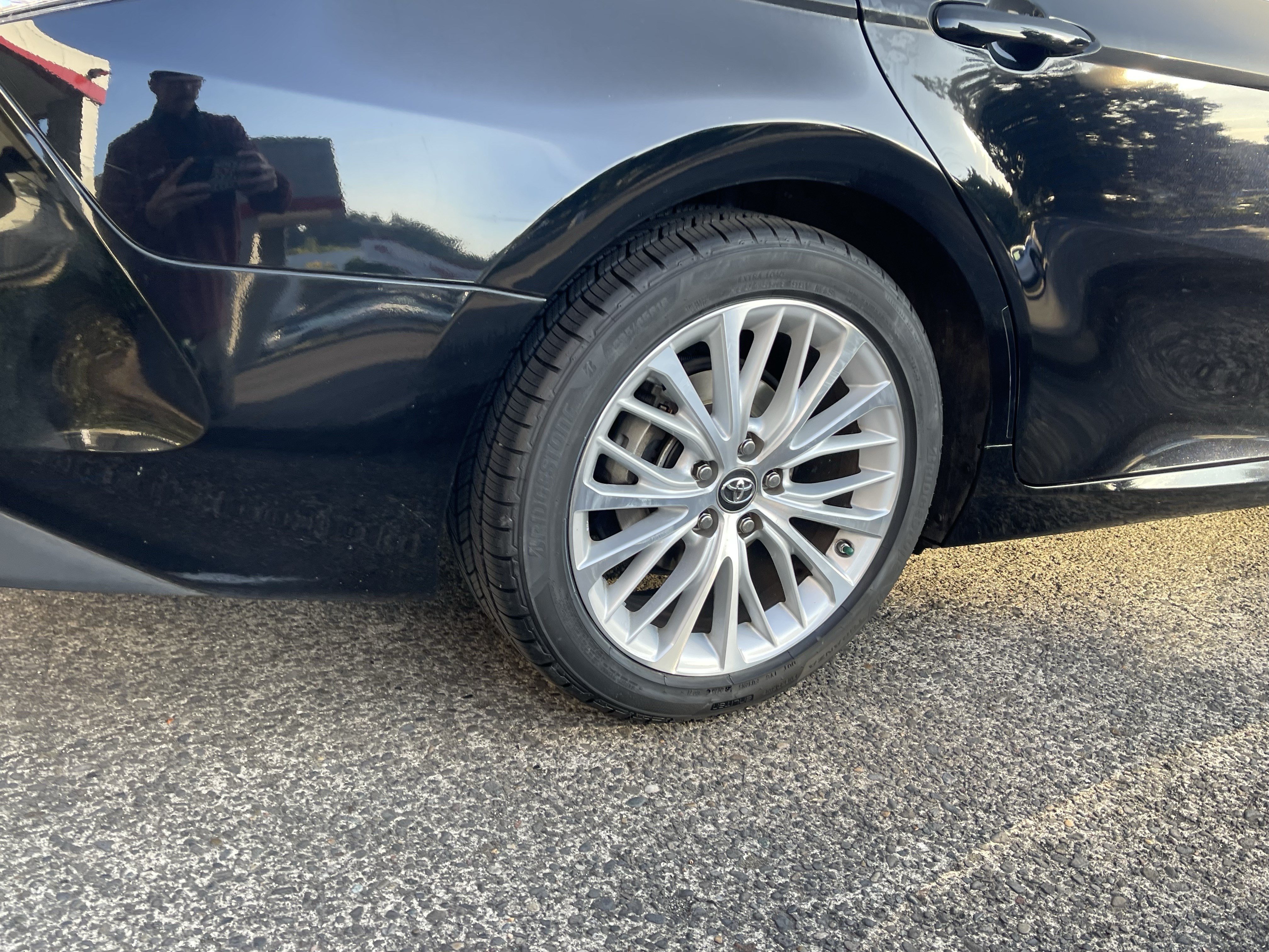 Certified 2018 Toyota Camry XLE w/ Audio Package FWD image 8