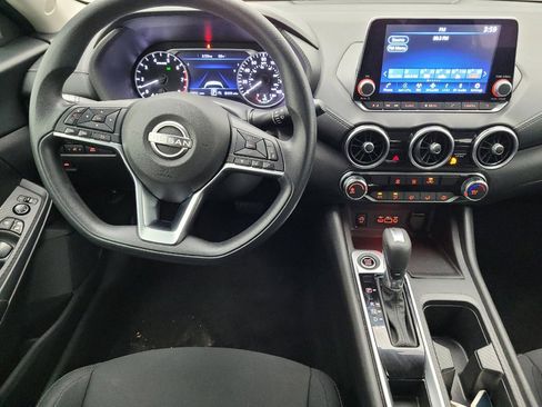 Used 2024 Nissan Sentra SV FWD image 22