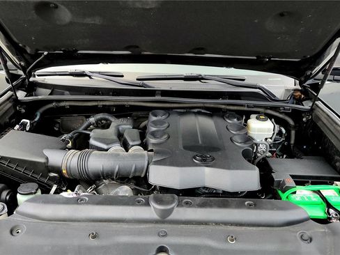 Certified 2018 Toyota 4Runner Limited image 36