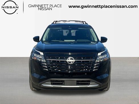 New 2026 Nissan Pathfinder SL image 2