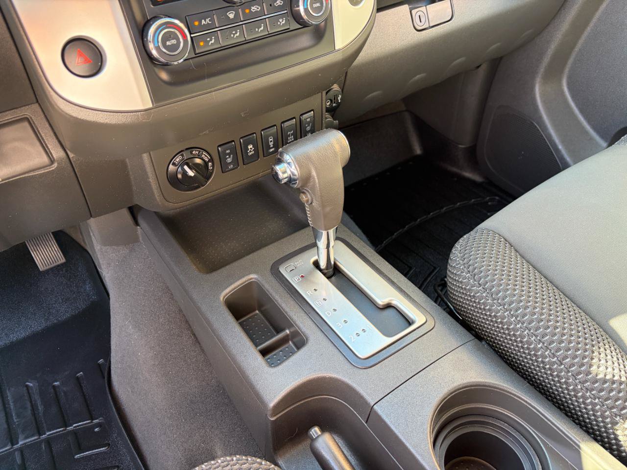Used 2019 Nissan Frontier PRO-4X AWD/4WD image 21