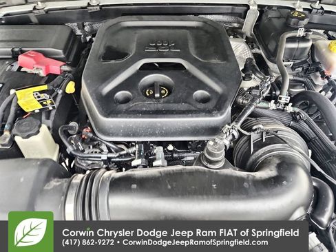 Certified 2025 Jeep Wrangler Unlimited Rubicon AWD/4WD image 32