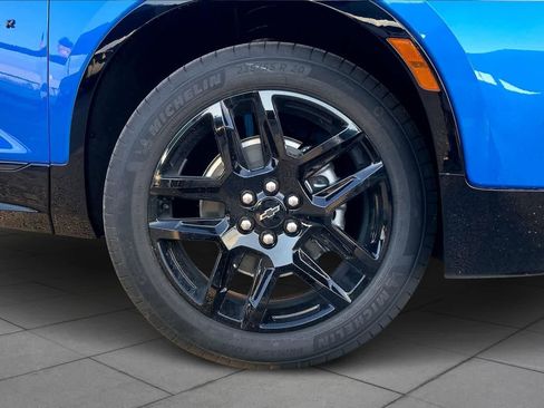 New 2026 Chevrolet Blazer RS w/ Enhanced Convenience Package FWD image 11
