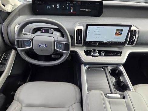 Certified 2025 Ford Expedition Max Active image 25