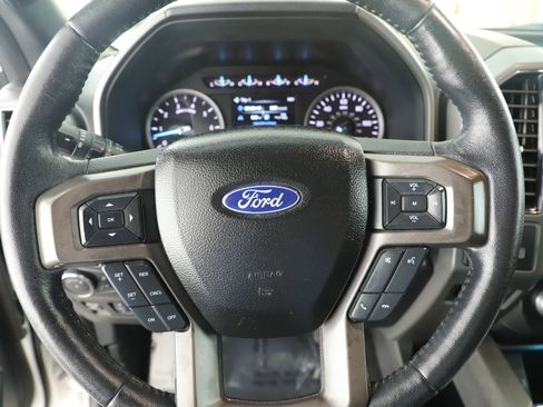 Used 2018 Ford Expedition XLT w/ Cargo Package RWD image 16