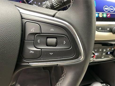 Certified 2023 Buick Encore GX Essence w/ Experience Buick Package image 17