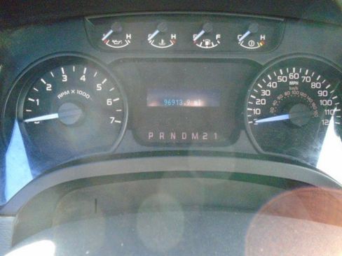 Used 2011 Ford F150 XL w/ Trailer Tow Pkg image 10