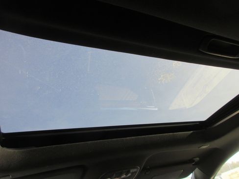 New 2026 GMC Canyon Denali image 15