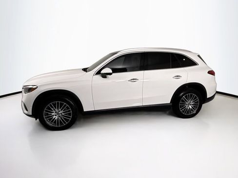 Certified 2026 Mercedes-Benz GLC 300 image 8