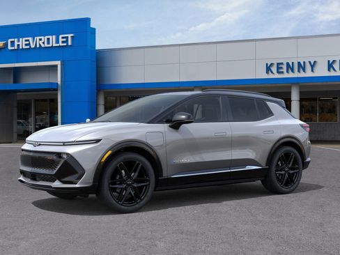 New 2026 Chevrolet Equinox EV RS image 2