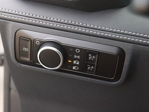 Used 2024 Ford Mustang Premium image 24