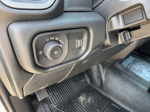 New 2026 RAM 5500 Tradesman w/ Chrome Appearance Group AWD/4WD image 21