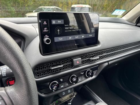 Used 2026 Honda HR-V LX image 27