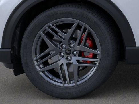 New 2026 Ford Explorer ST image 19