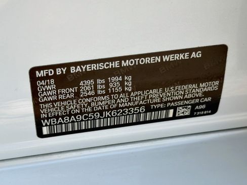 Used 2018 BMW 320i Sedan w/ Premium Package RWD image 44