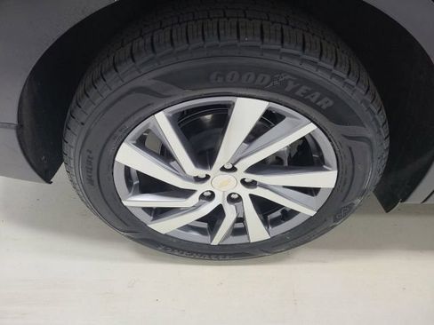Used 2022 Chevrolet Equinox LT FWD image 35