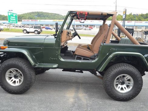 Used 1995 Jeep Wrangler Sahara AWD/4WD image 5