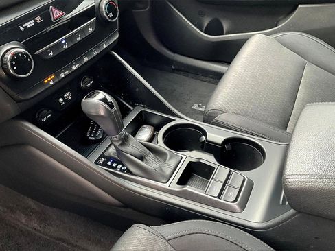 Used 2017 Hyundai Tucson Sport image 17