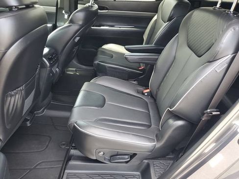 Used 2025 Hyundai Palisade XRT FWD image 13
