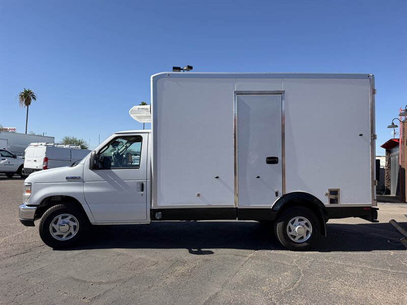 Used 2024 Ford E-350 and Econoline 350 Super Duty w/ Power Windows & Locks Group RWD image 6