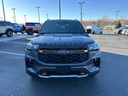 New 2026 Ford Explorer Tremor w/ Tremor Convenience Package image 3