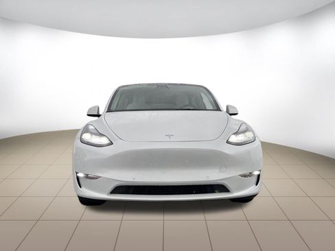 Used 2022 Tesla Model Y Performance AWD/4WD image 2