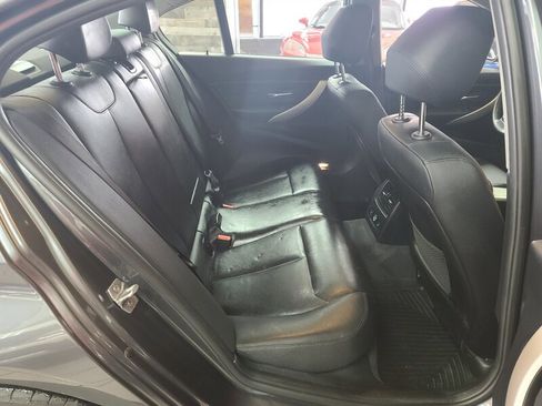 Used 2017 BMW 320i xDrive Sedan image 17