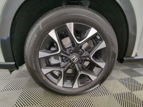 New 2026 Honda HR-V EX-L image 17