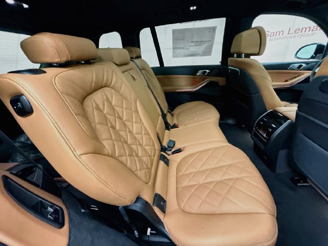 New 2027 BMW X7 xDrive40i w/ M Sport Package AWD/4WD image 29