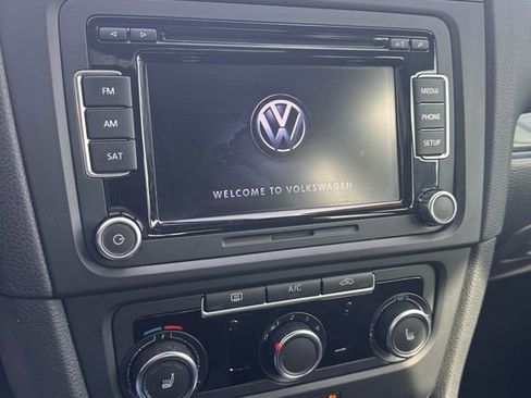 Used 2013 Volkswagen Golf PZEV image 14