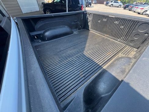 Used 2019 RAM 1500 Big Horn RWD image 17