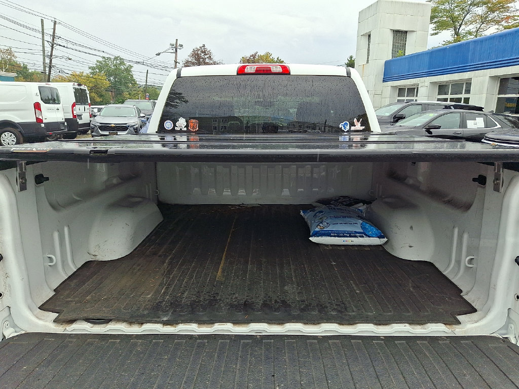 Used 2018 Chevrolet Silverado 1500 LT w/ All Star Edition AWD/4WD image 28