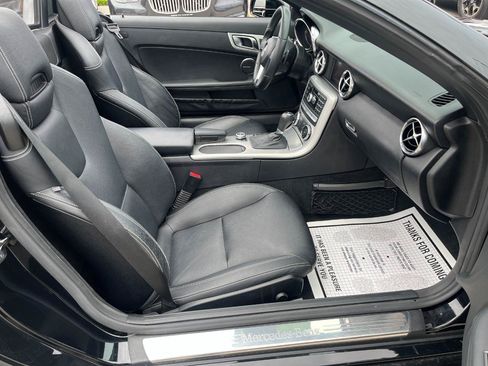 Used 2012 Mercedes-Benz SLK 350 image 23
