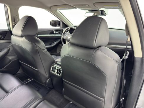 Used 2021 Nissan Maxima 3.5 SV w/ Floor Mat Group image 34