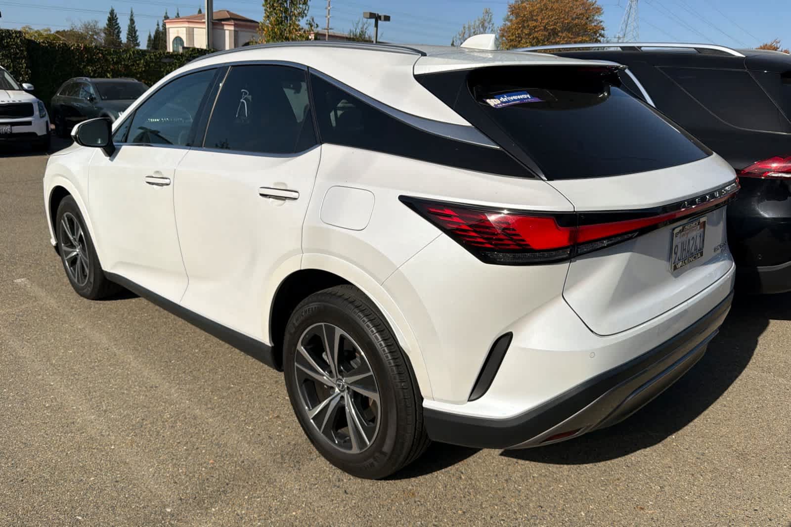 Used 2023 Lexus RX 350 Premium w/ Accessory Package (K3) AWD/4WD image 4