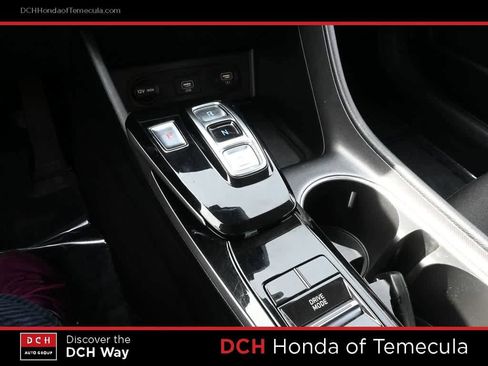 Used 2022 Hyundai Sonata SE w/ Preferred Accessory Package image 11