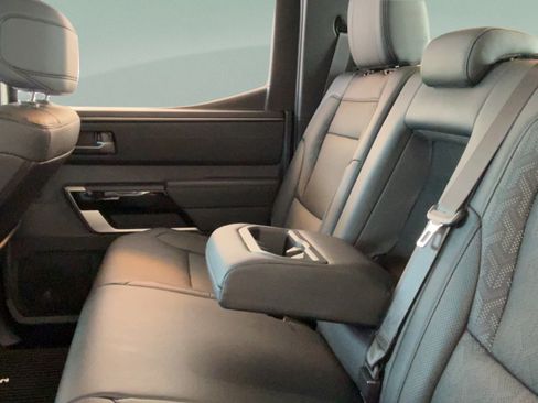 Certified 2025 Toyota Tundra Limited AWD/4WD image 31