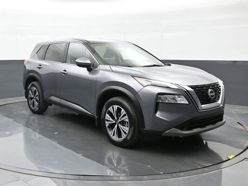 Used 2023 Nissan Rogue SV AWD/4WD image 6