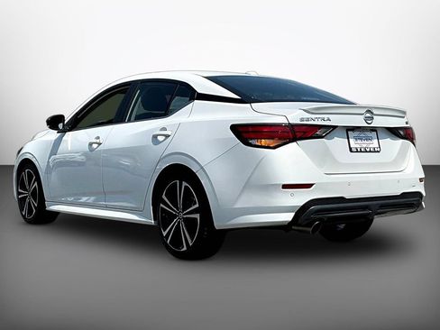 Used 2023 Nissan Sentra SR w/ Trunk Package FWD image 4