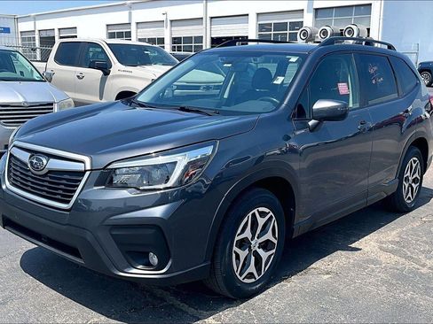 Used 2021 Subaru Forester Premium w/ Popular Package #1 AWD/4WD image 7