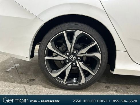 Used 2020 Honda Civic Sport image 10